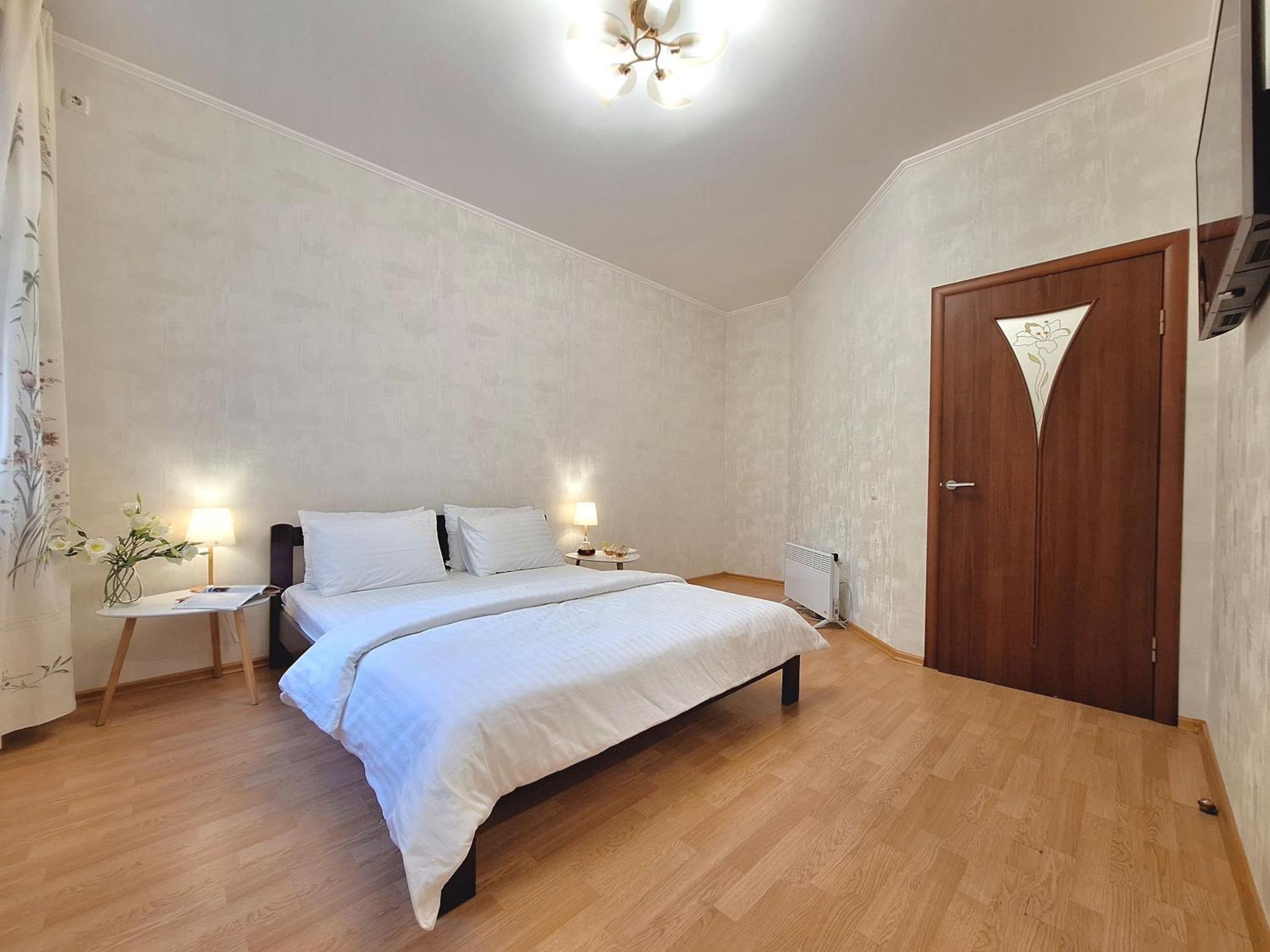 Однокімна Квартира Біля Каштанової Алеї У Центрі Полтави Мережа Alexapartments Документи Для Відряджень Безконтатне Заселення 24-7 Poltava Esterno foto